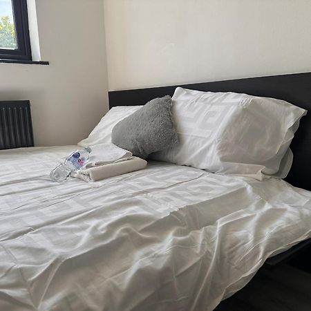 Spacious Double Near Train Station Birmingham Bagian luar foto