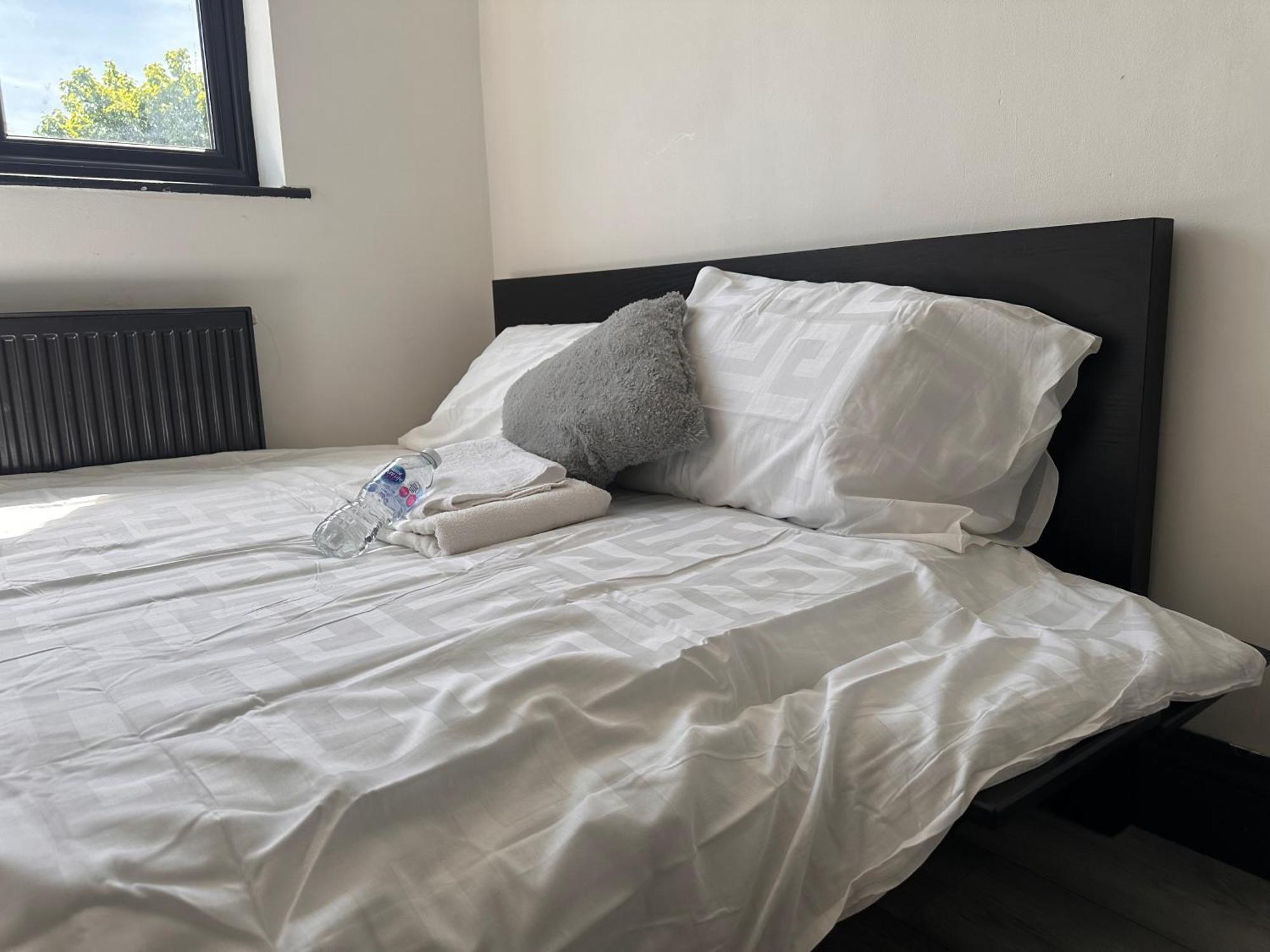 Spacious Double Near Train Station Birmingham Bagian luar foto